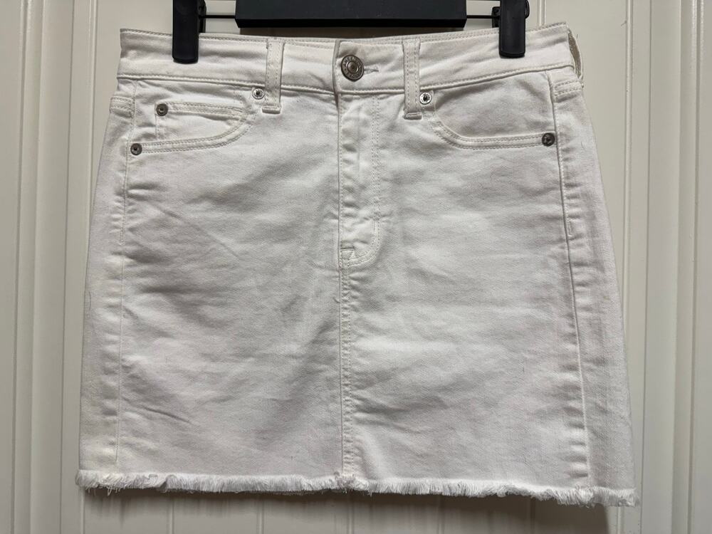American Eagle White Jean Skirt Hi Rise Mini Size 4